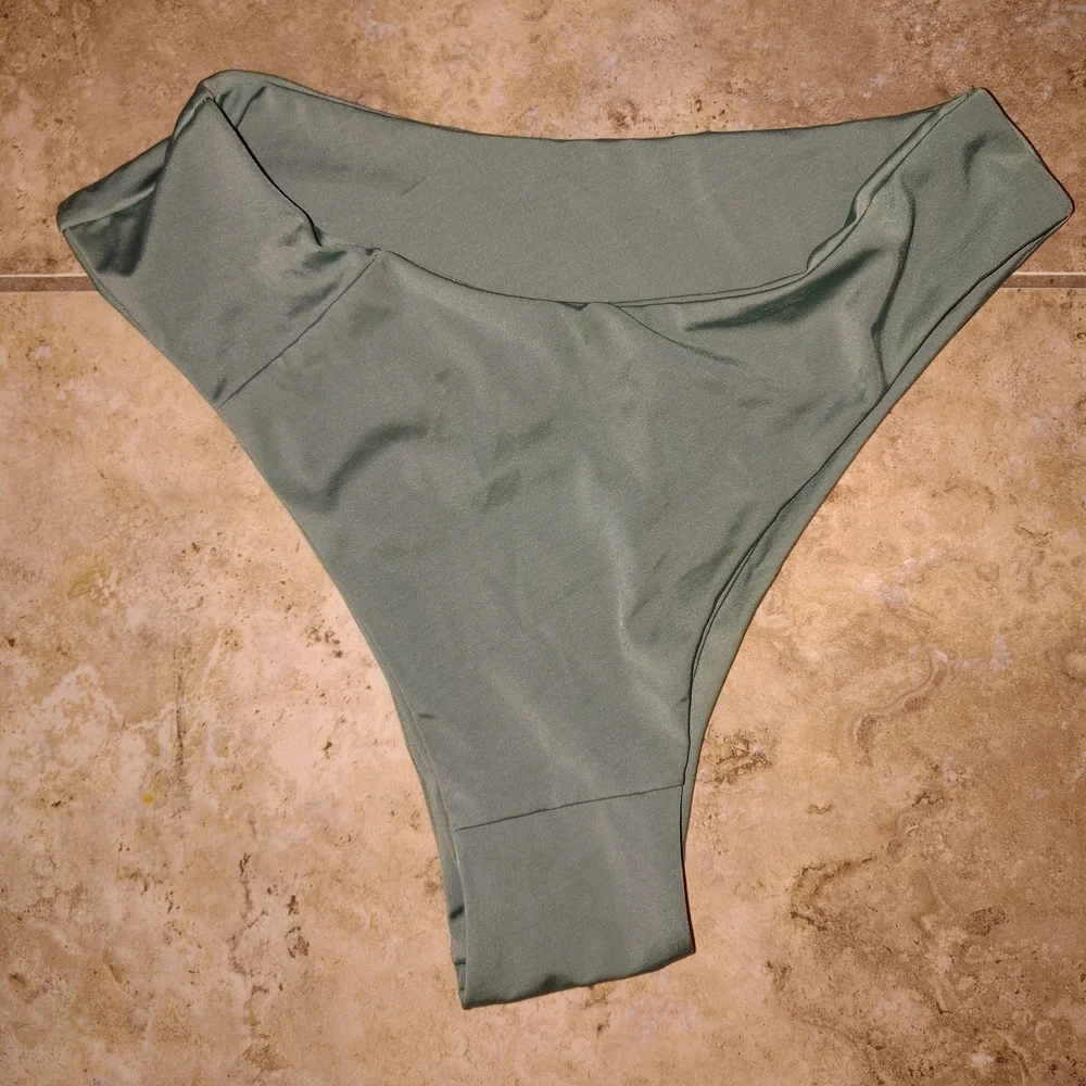 Green High-Waisted Bikini Bottom Nwot